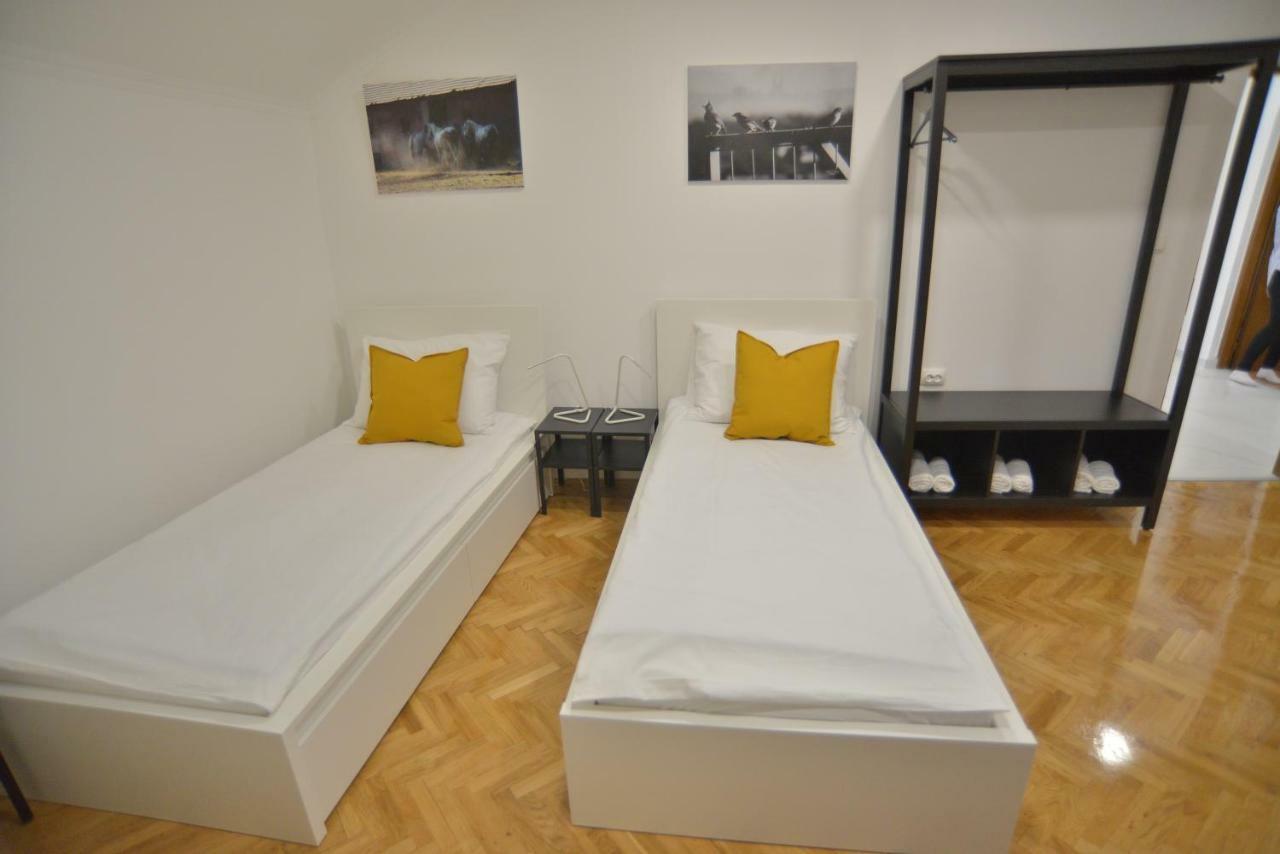 Apartman Lena Đakovo Exterior photo